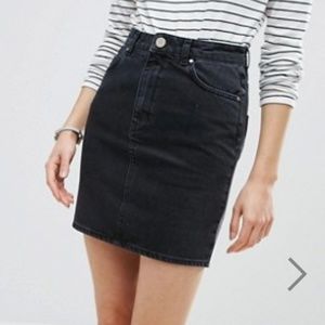 ASOS Black Denim Skirt Size 6